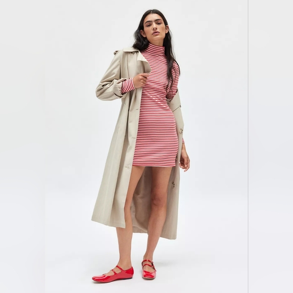 BDG red Mock Neck Long Sleeve striped Mini Dress. Size M nwt - Picture 3 of 10